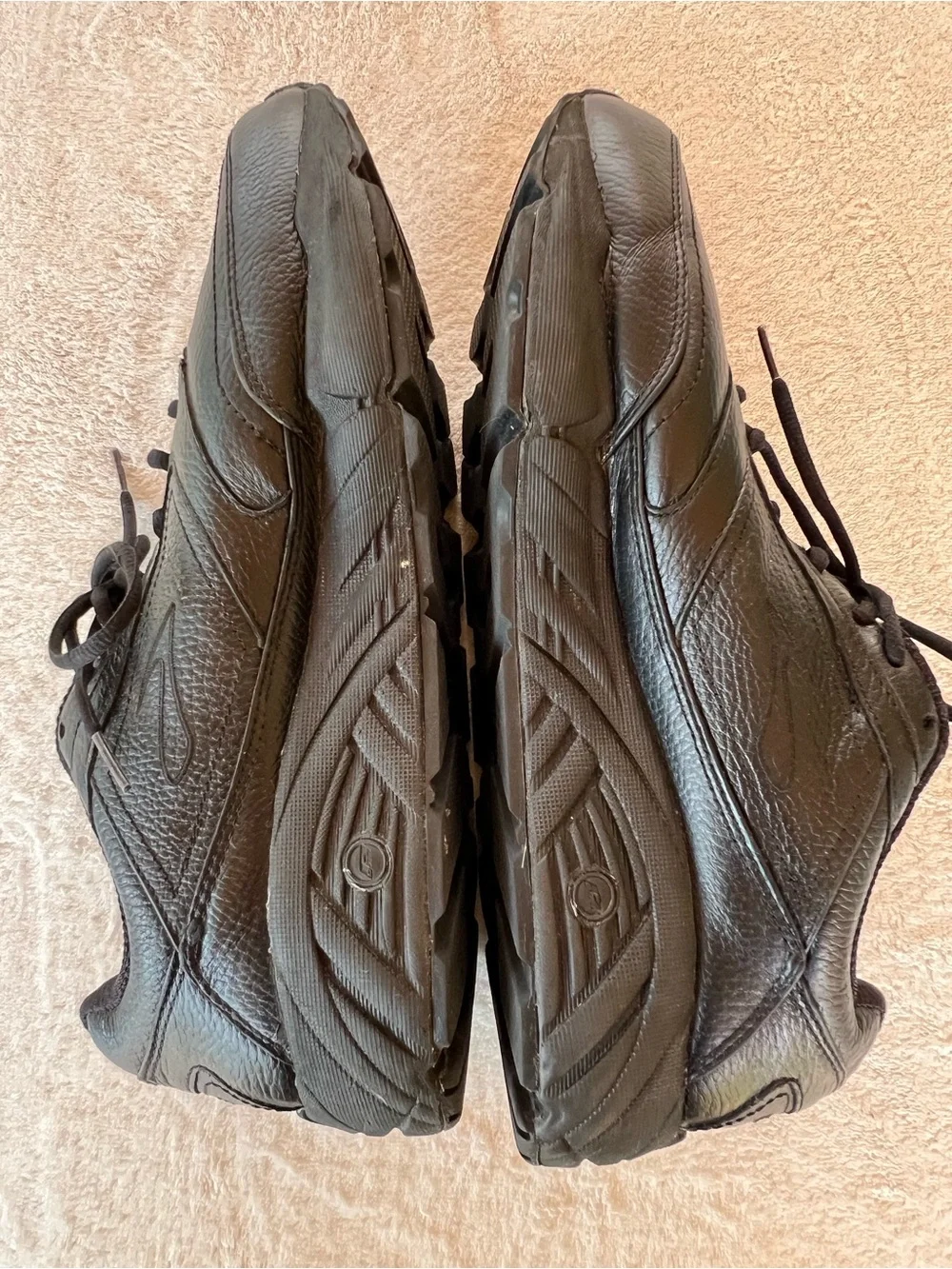 Brooks Addiction Walker 2 Black Leather Walking Shoes 14 2E Wide